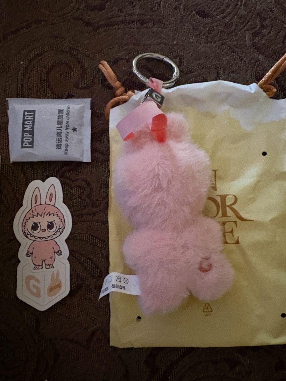 AUTHENTIC, BRAND NEW Labubu from the Pin For Love A-? Series, Letter "G" - Picture 3 of 4